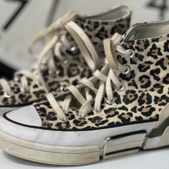 Converse Shoes - CONVERSE CHUCK TAYLOR HI-TOP - LEOPARD PRINT -LADIES